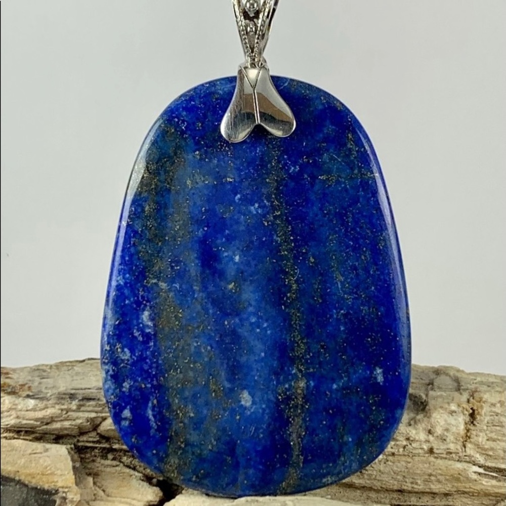Blue Stone Pendant Necklace